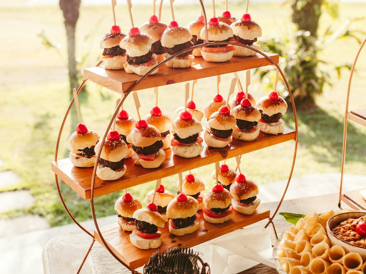 Buffet de churrasco montado em casamento em Florianópolis